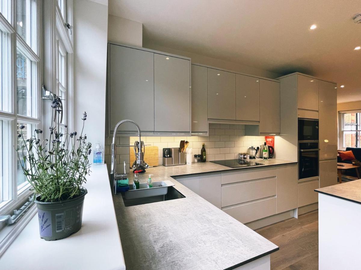 James'S Place On Oxford Street Appartamento Londra Esterno foto